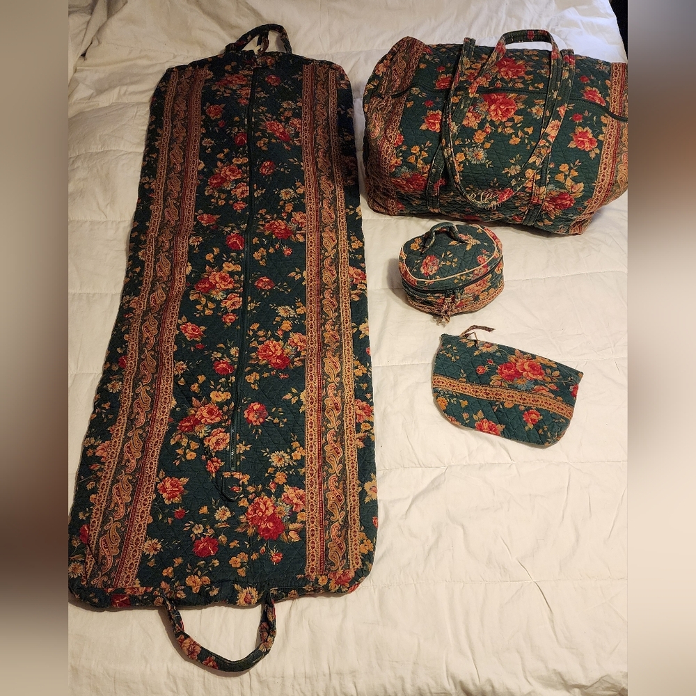 Vintage Retired Vera Bradley Indiana Garment & Duffel Bag Set RARE FIND 4PC